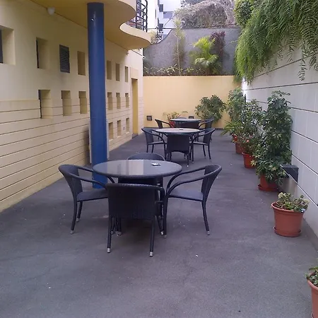 Turisticos Avenue Park מלון דירות פונשל