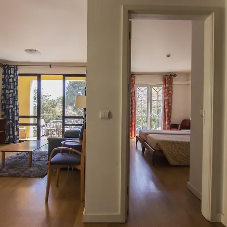 Turisticos Avenue Park מלון דירות 3*